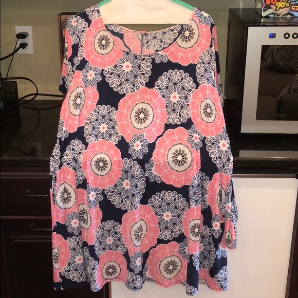 honeyme curvy | Tops | Honeyme Curvy Boutique Tunic | Poshmark